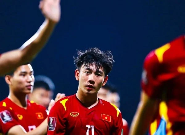 Cầu thủ Trần Minh Vương cao bao nhiêu?